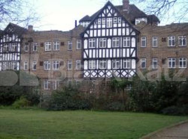 			LET, Studio Apartment, 1 bath, 1 reception Flat			 Tudor Close, Brixton Hill